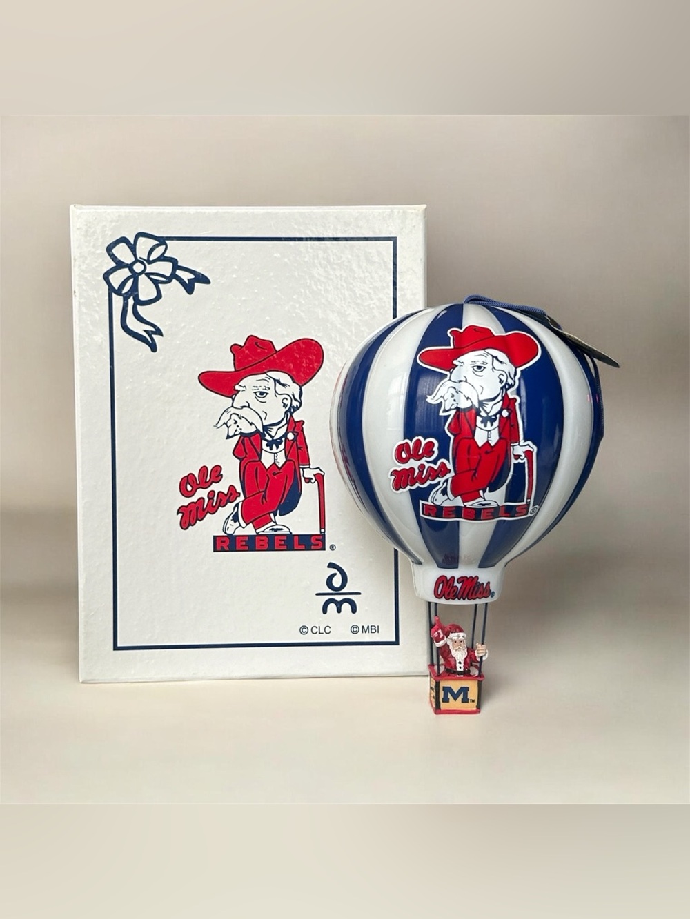 Danbury Mint 2004 Ole Miss Rebels Victory Balloon Ornament NIB